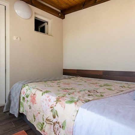 Apartment Hasanec By El-Pi Tours นยีวีเซ ภายนอก รูปภาพ