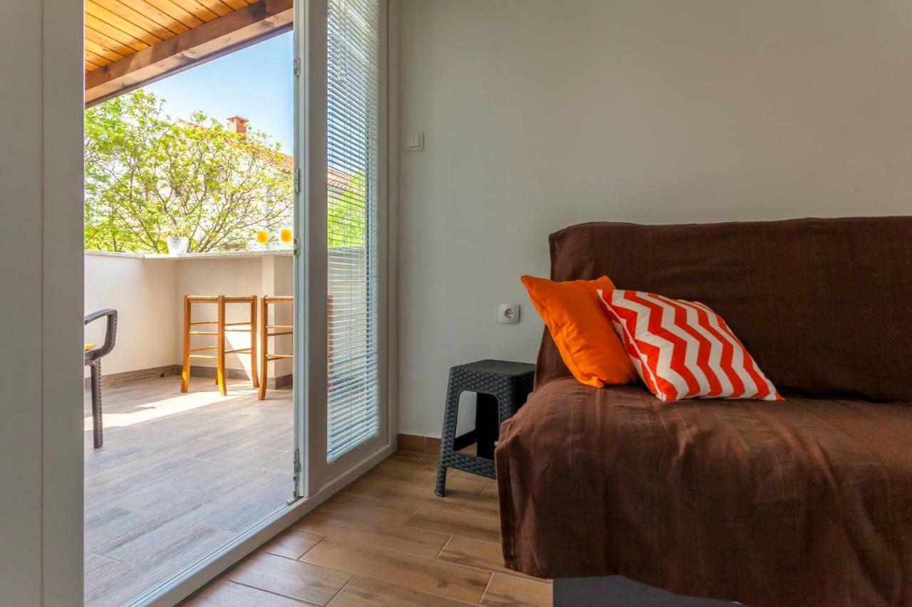Apartment Hasanec By El-Pi Tours นยีวีเซ ภายนอก รูปภาพ