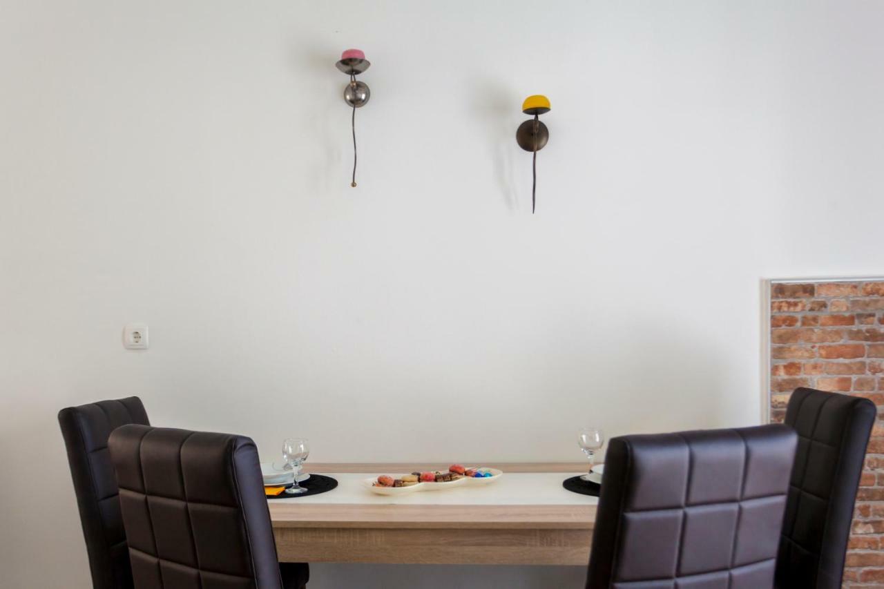 Apartment Hasanec By El-Pi Tours นยีวีเซ ภายนอก รูปภาพ